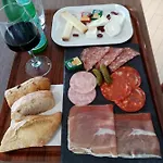 Campanile Otel Saintes