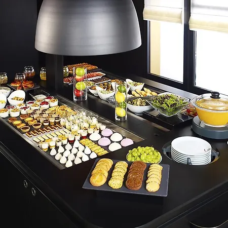 Campanile 3* Saintes