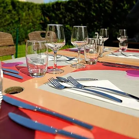 Campanile Hotel Saintes
