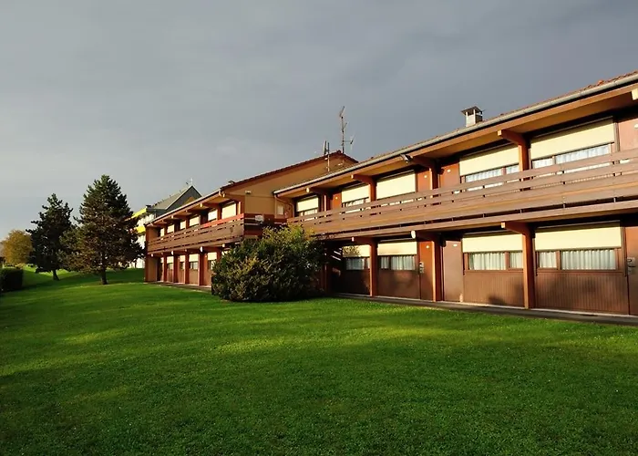 Campanile 3* Saintes